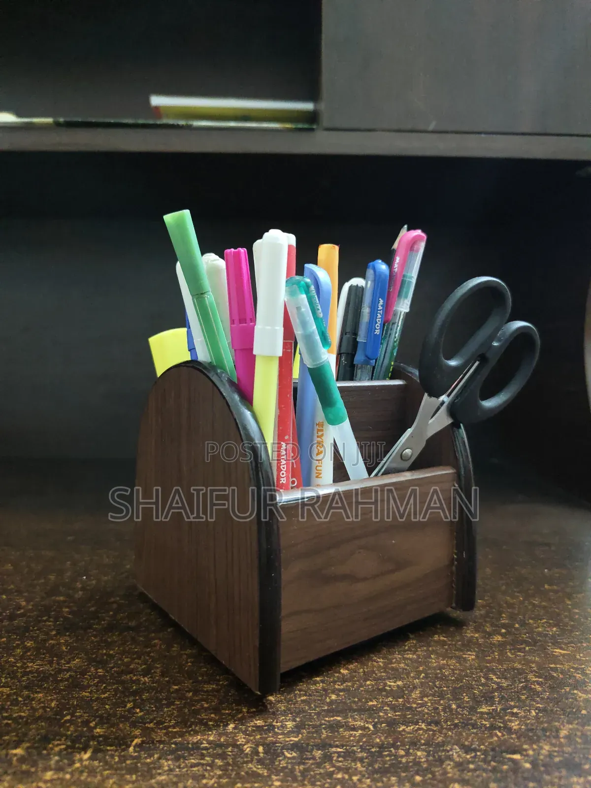 ঘড়িসহ কলমদানি Pen Holder With Clock বা মাল্টিপারপাস পেন হোল্ডার