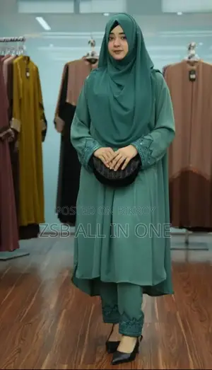 প্রিমিয়াম দুবাই চেরি এমব্রয়ডারি বোরকা সেট