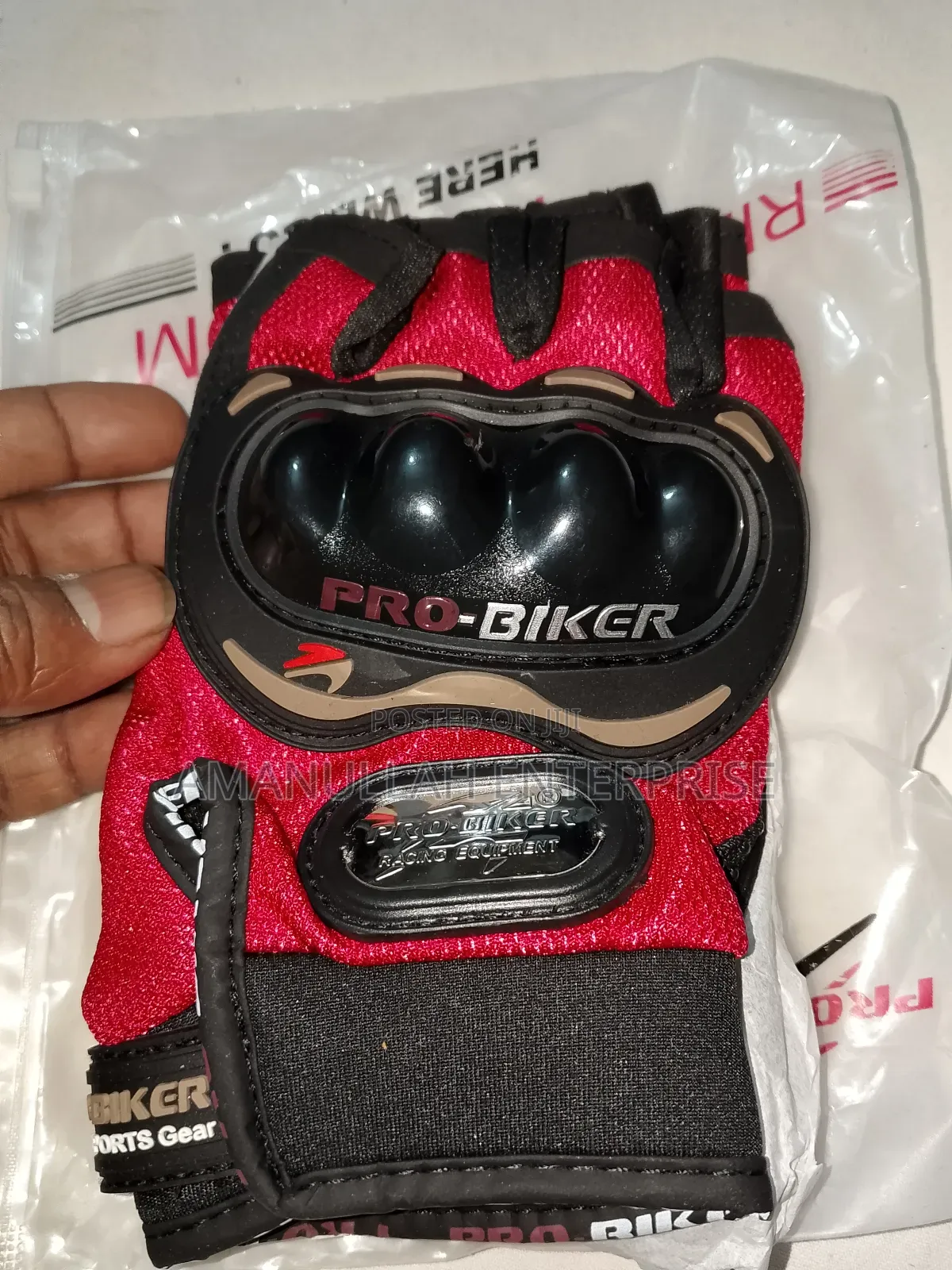 Gloves for Cycle Bike Rider.