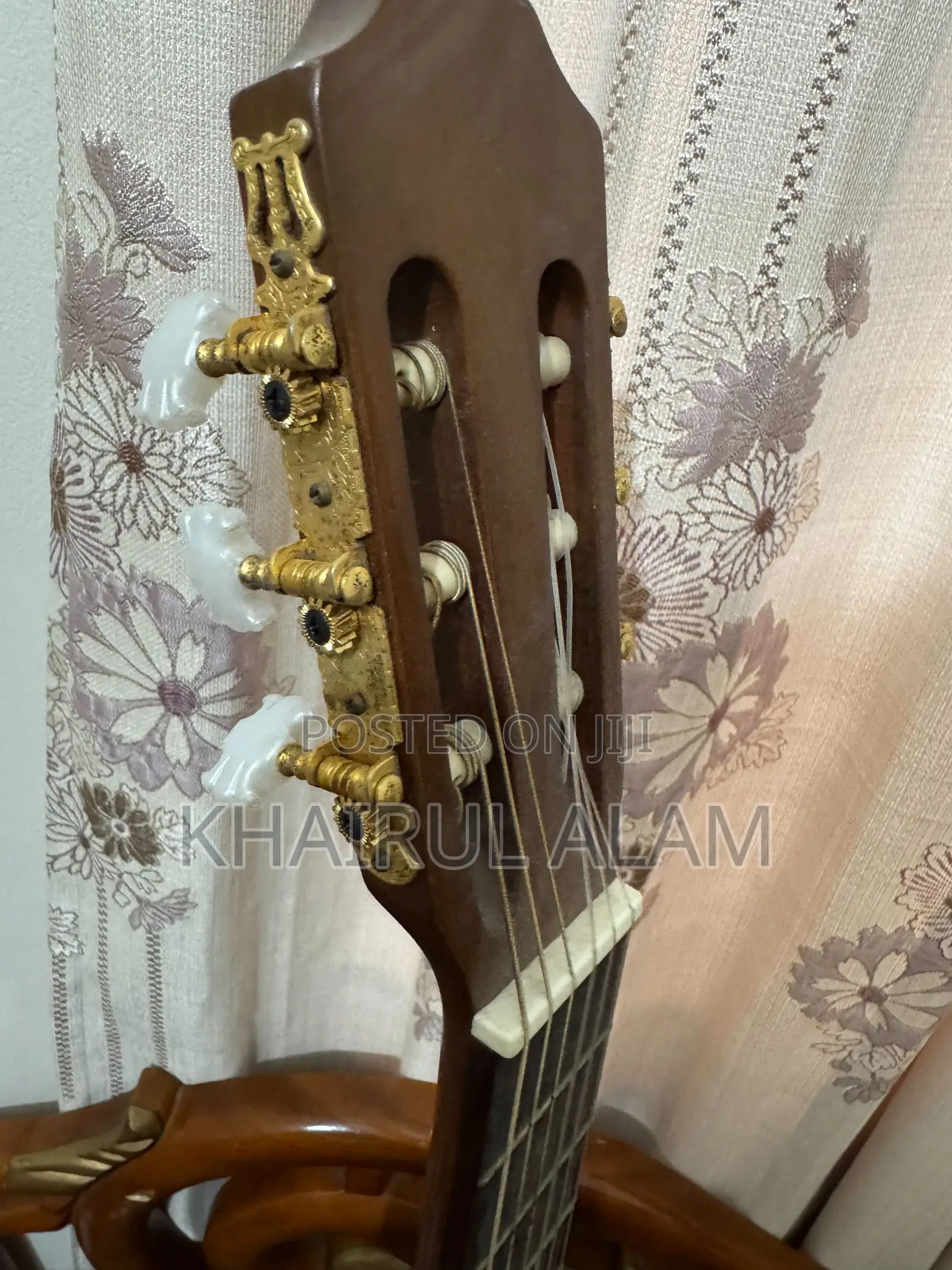 Yamaha Guitar