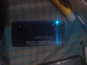 Vivo Y20 64 GB Blue