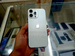 নতুন অ্যাপল আইফোন ১৬ প্রো ম্যাক্স ২৫৬ জিবি সাদা
