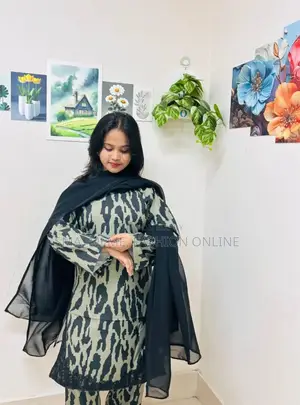 রেডিমেড থ্রি পিস