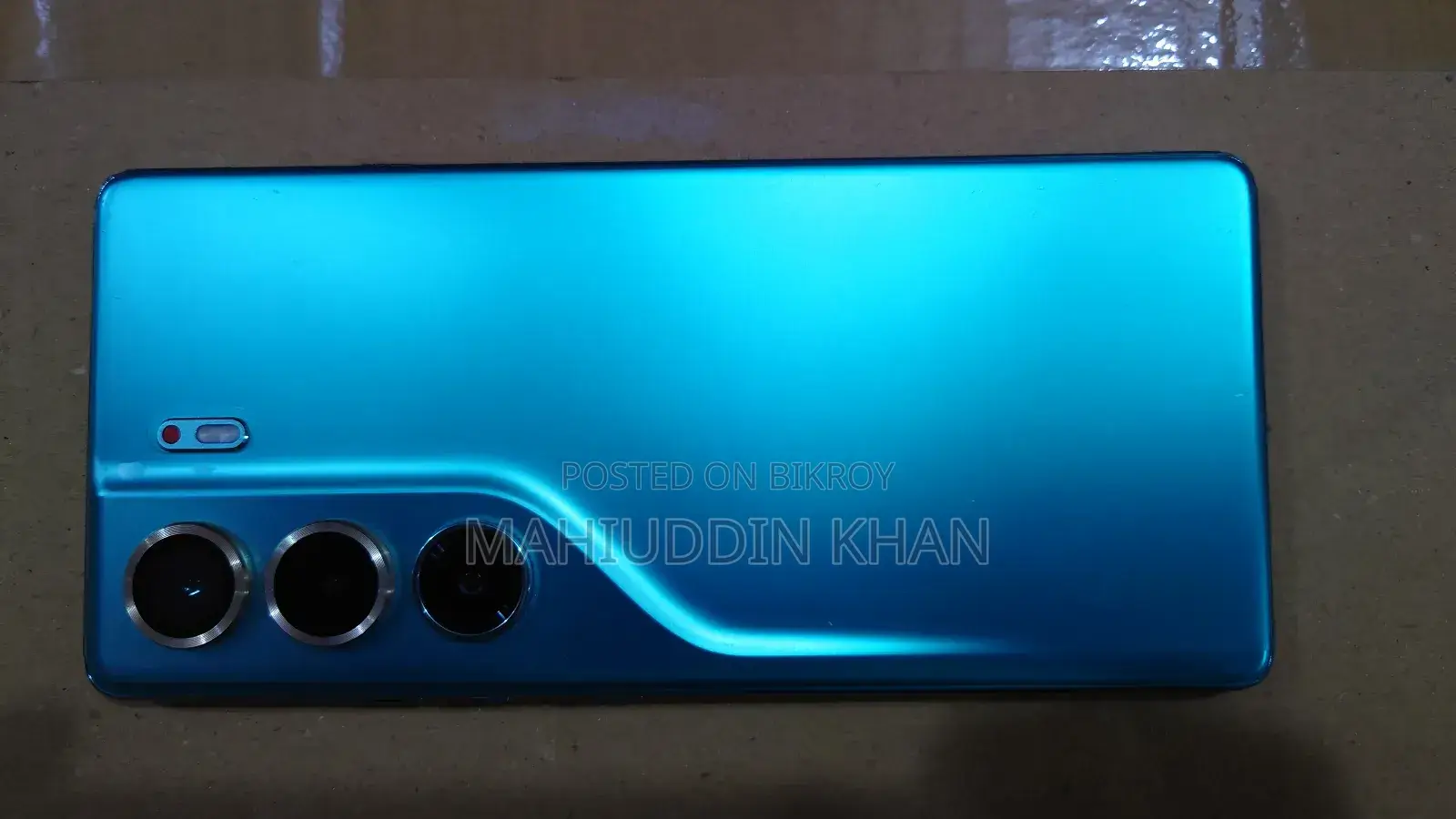 Tecno Camon 40 256 GB Blue