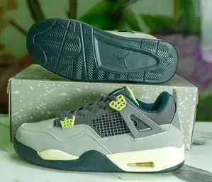 Premium Quality Sneaker