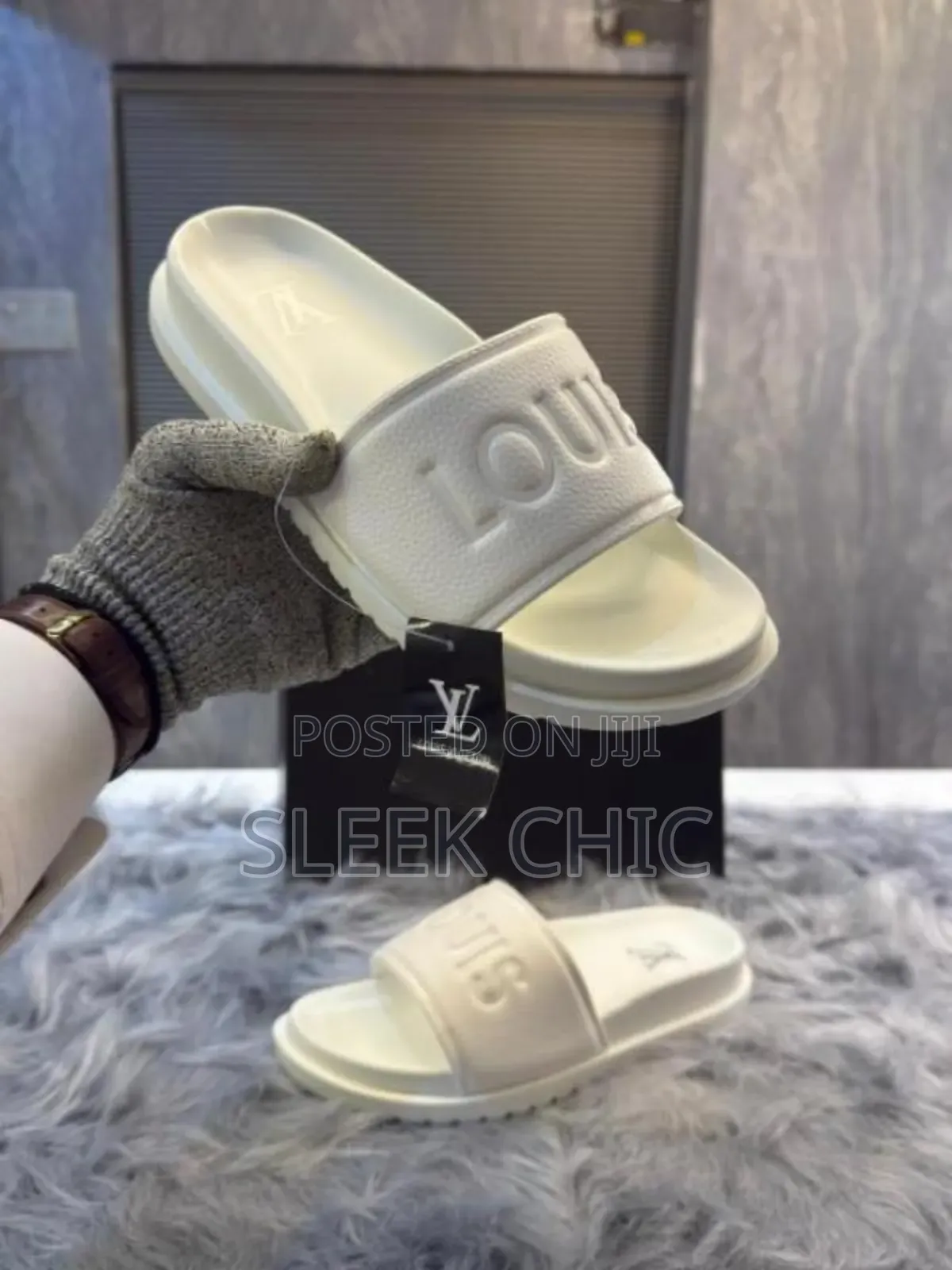 Limited Edition Lv Slides | 1799tk | Imported Quality | Size 41-45