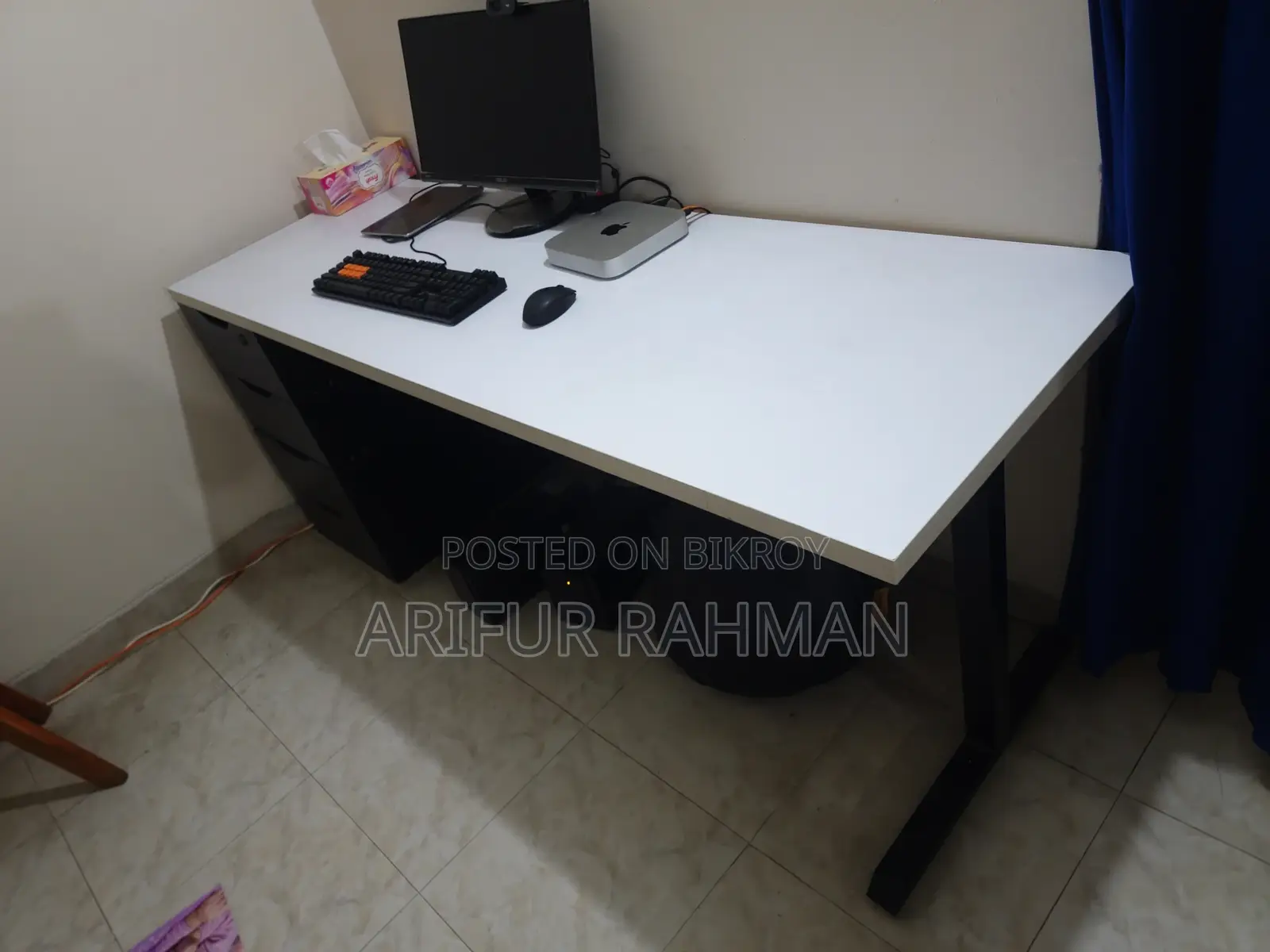 গেমিং টেবিল