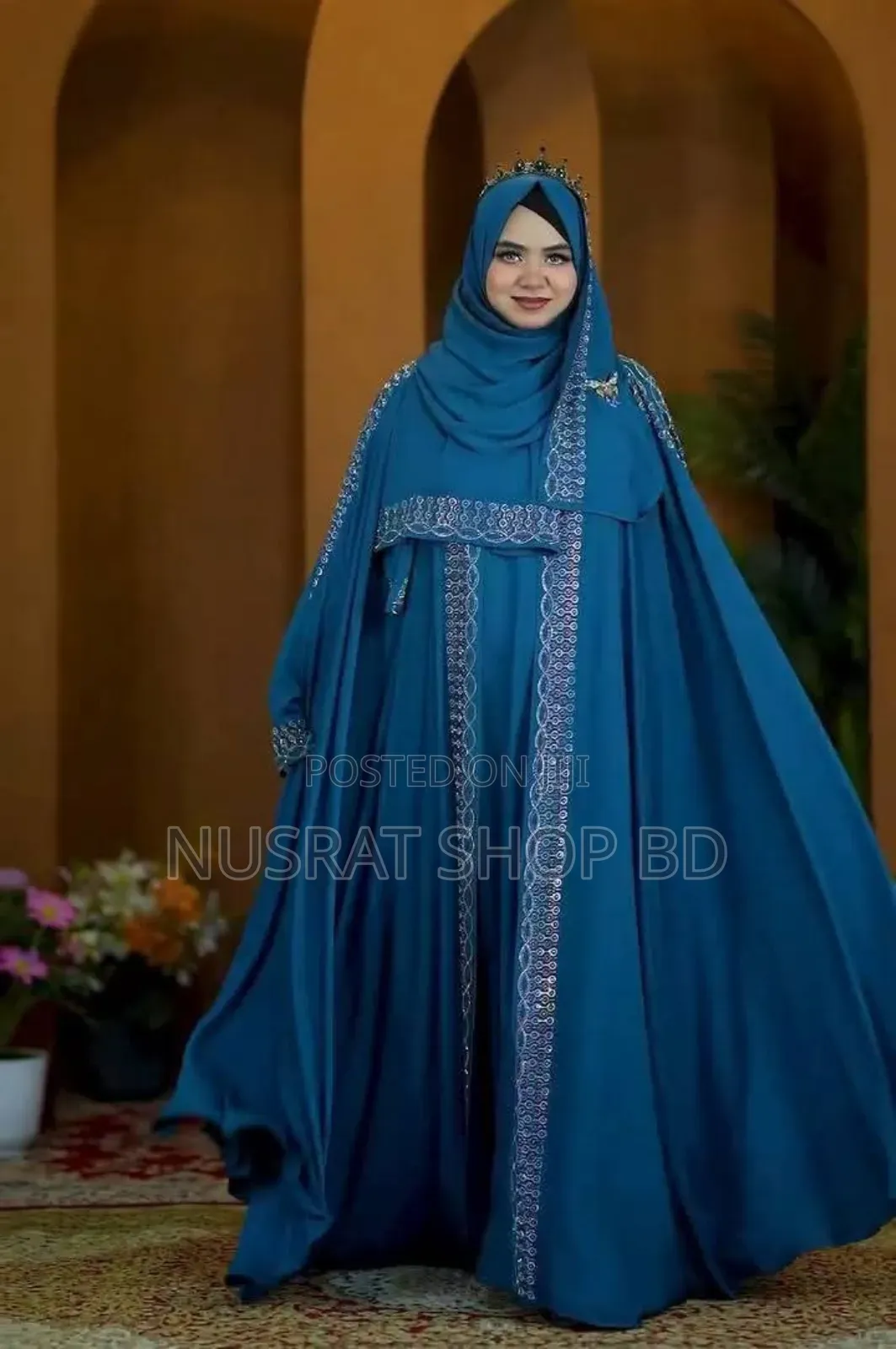 Sehzadi Abaya
Dubai Cherry Fabric