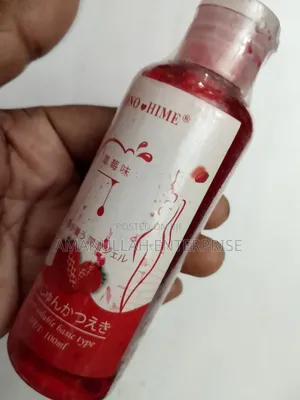 টোনো হিমে ওয়াটার-সলিউবল পার্সোনাল লুব্রিকেন্ট জেল – স্ট্রবেরি সুগন্ধযুক্ত।