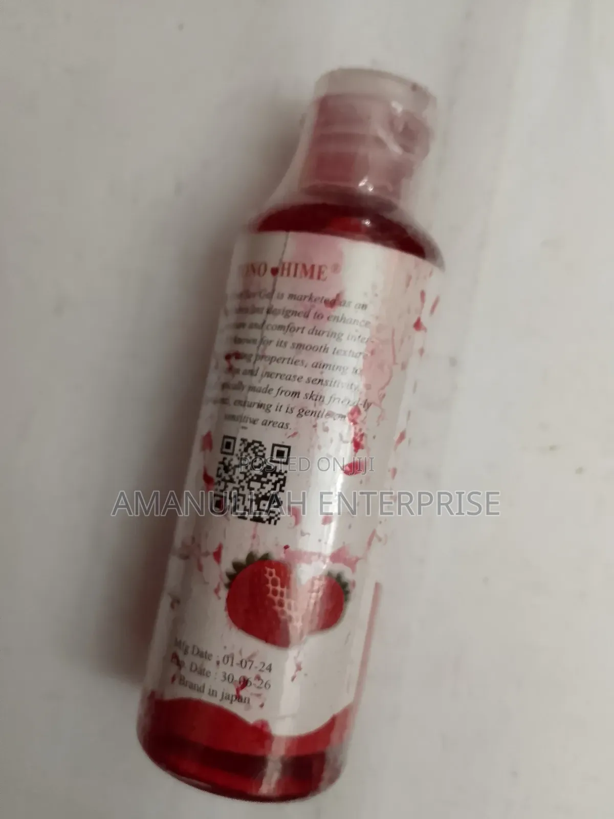 টোনো হিমে ওয়াটার-সলিউবল পার্সোনাল লুব্রিকেন্ট জেল – স্ট্রবেরি সুগন্ধযুক্ত।