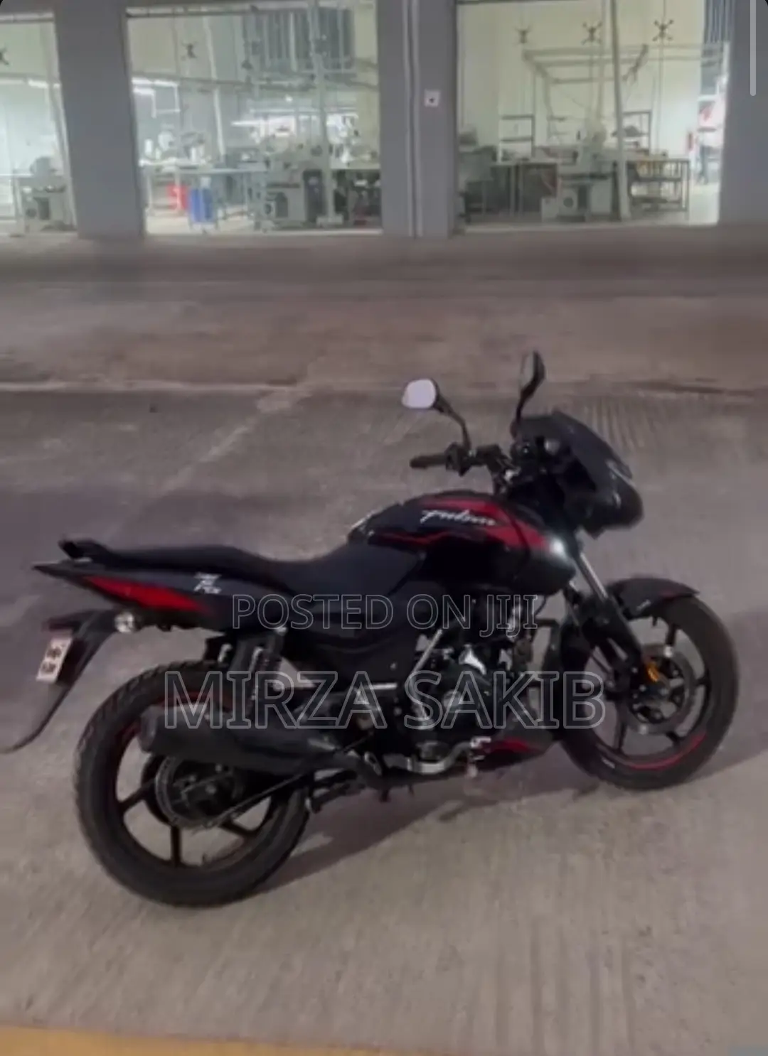 New Bajaj Pulsar 150 2025 Black