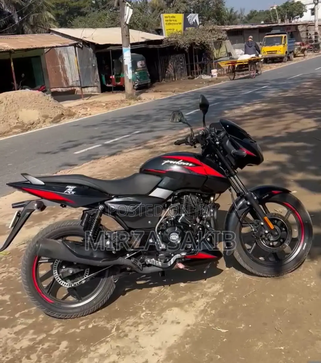 New Bajaj Pulsar 150 2025 Black