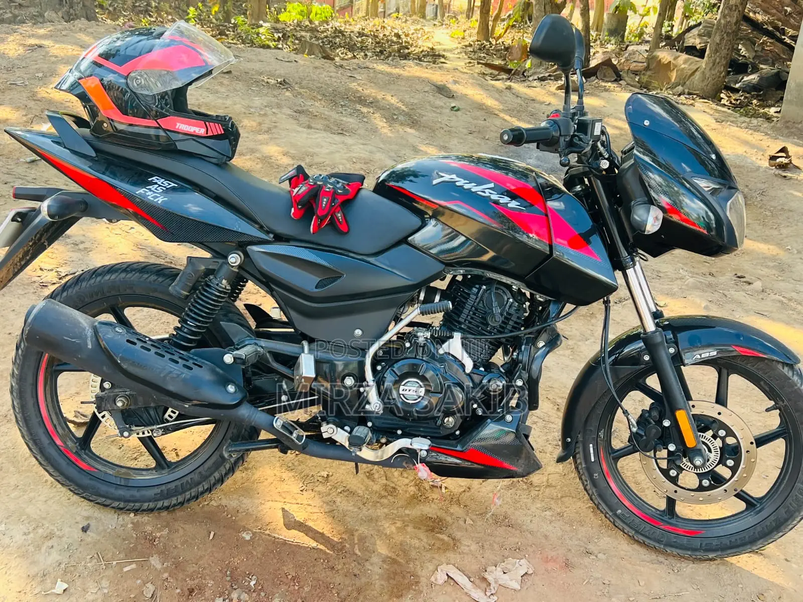 New Bajaj Pulsar 150 2025 Black