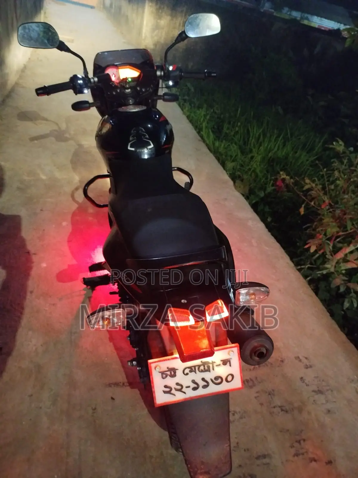 New Bajaj Pulsar 150 2025 Black