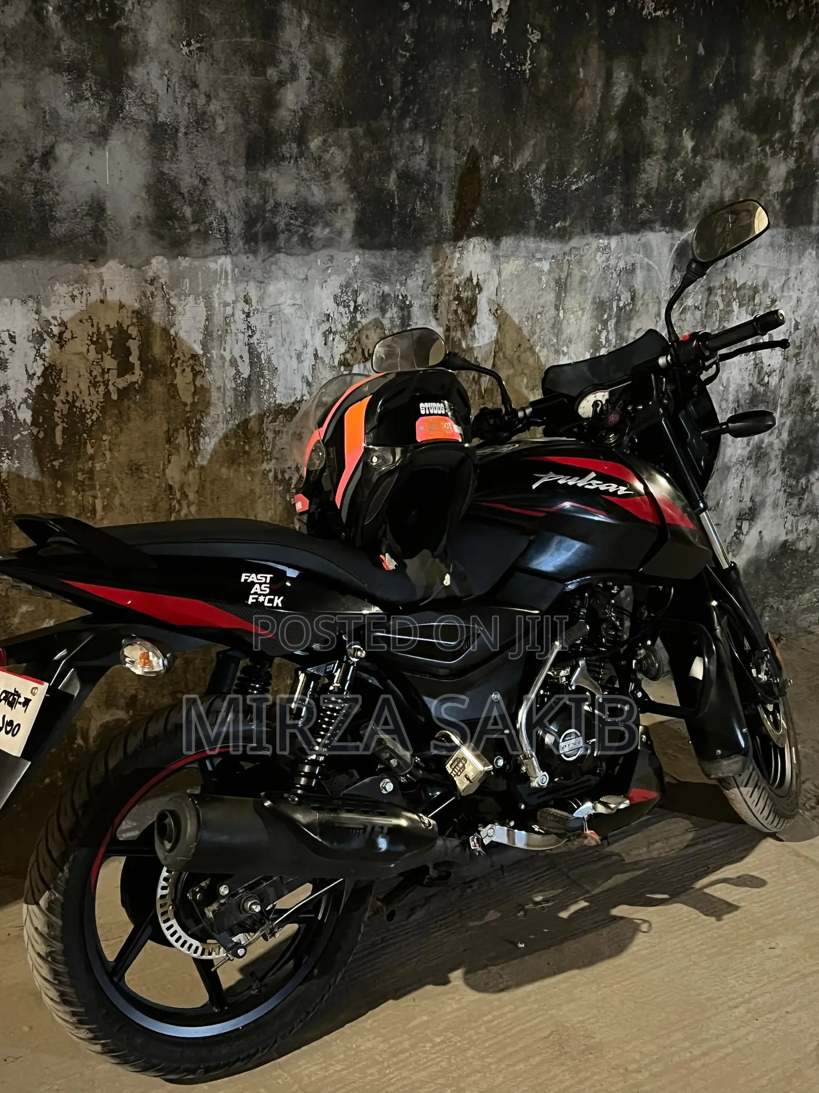 New Bajaj Pulsar 150 2025 Black