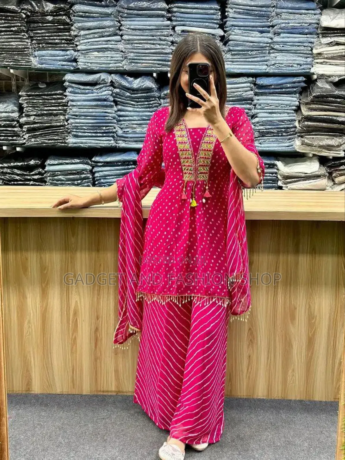 New Design Party Dress Collection in Offer Budget