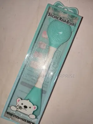 ২-ইন-১ সিলিকন ফেস মাস্ক ব্রাশ পোর ক্লিনজার