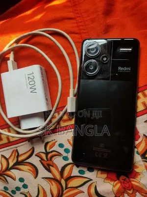 শাওমি রেডমি নোট ১৩ প্রো+ ২৫৬ জিবি কালো