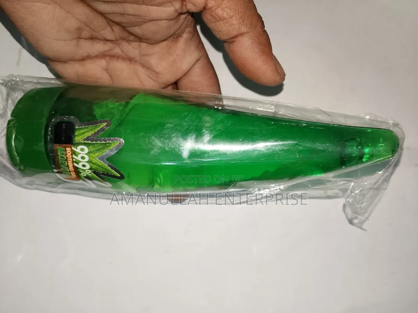 Natural Aloe Vera Soothing Gel in 120ml Bottles. 99.9% Aloe Vera