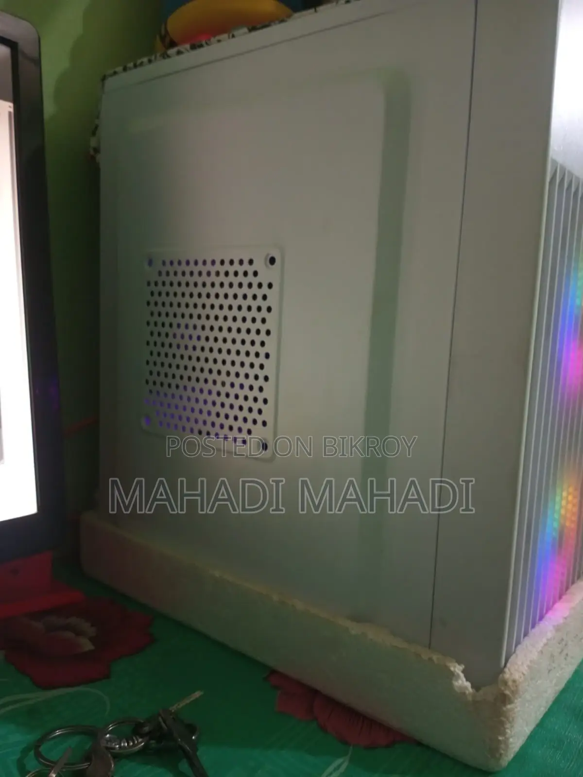 Desktop Computer Gigabyte GB-XM12-3227 8GB Intel Core I3 HDD+SSD 500GB