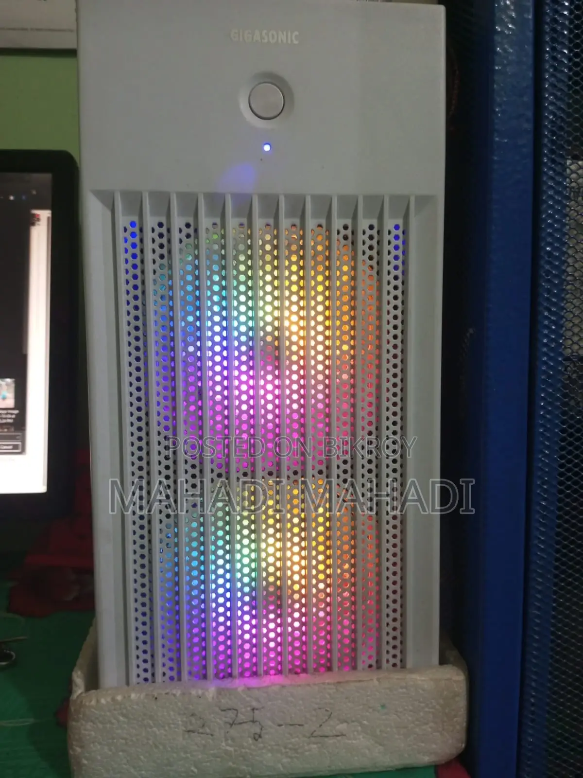 Desktop Computer Gigabyte GB-XM12-3227 8GB Intel Core I3 HDD+SSD 500GB