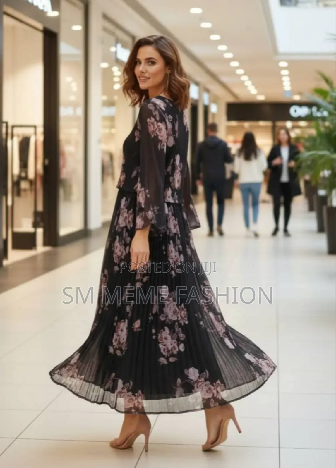 Jorjet Gown
Fabric : Luxury Jorjet