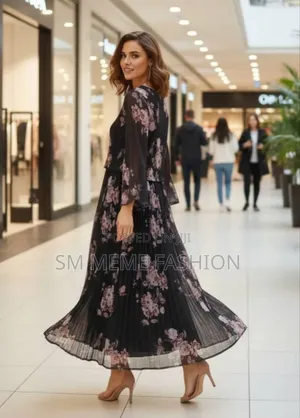 Jorjet Gown
Fabric : Luxury Jorjet