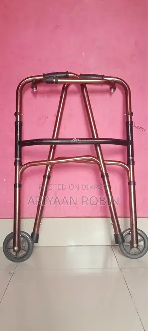 ওয়াকার / রোগীর স্ট্যান্ড