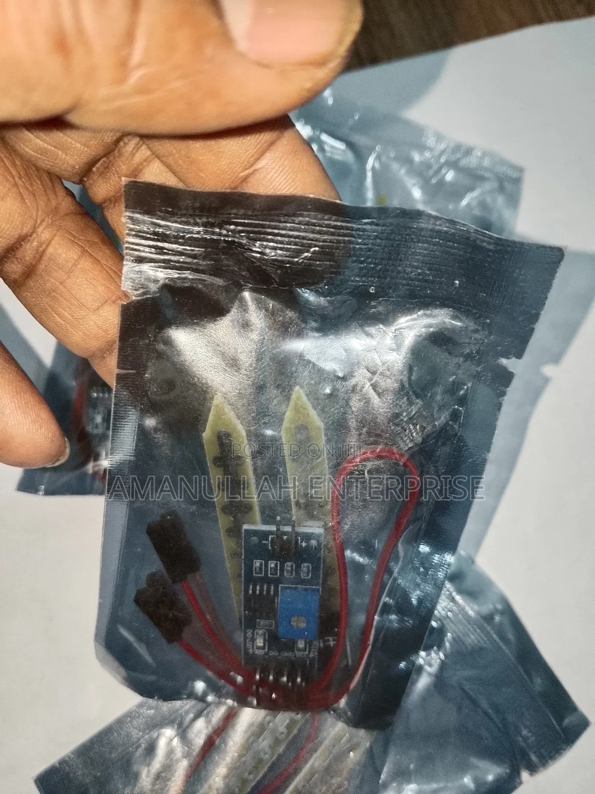 Soil Moisture Sensor Module Kit for Arduino Raspberry Pi.