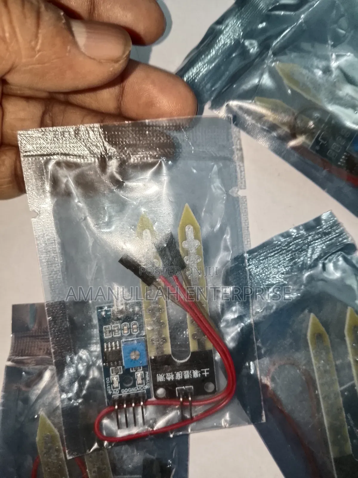 Soil Moisture Sensor Module Kit for Arduino Raspberry Pi.