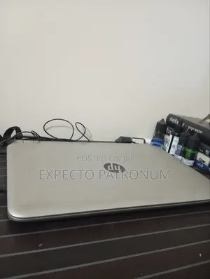 Laptop HP Pavilion 15 4GB Intel Core I5 HDD 1T