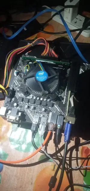 Desktop Computer 8GB Intel Core I3 SSD 128GB