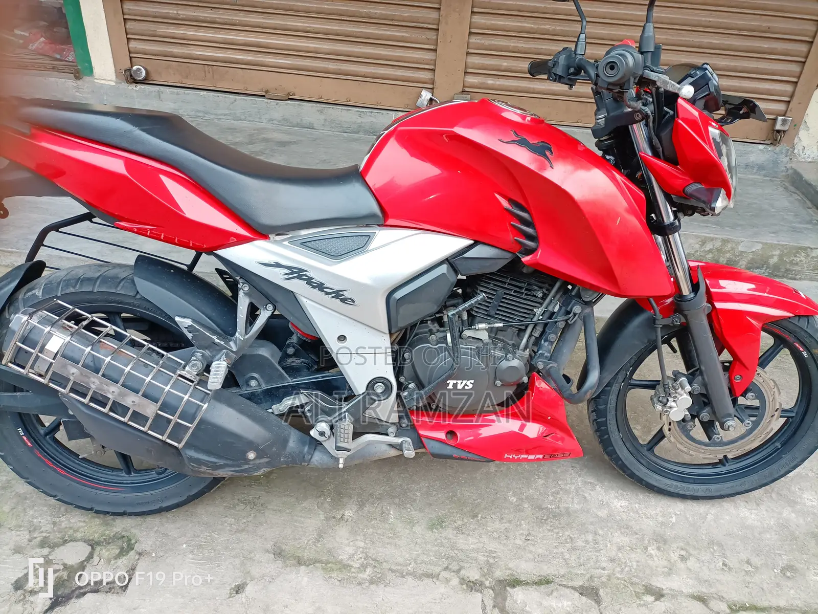 TVS Apache RTR 160 4V 2020 Red