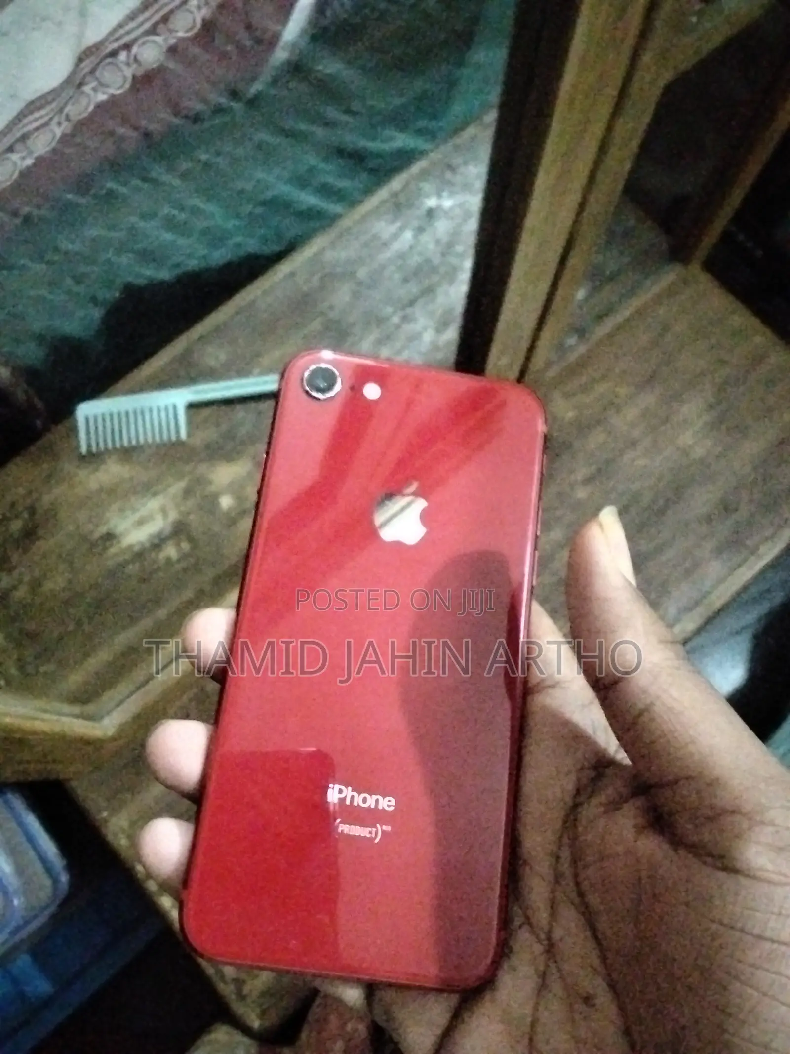 অ্যাপল আইফোন ৮ ৬৪ জিবি রেড