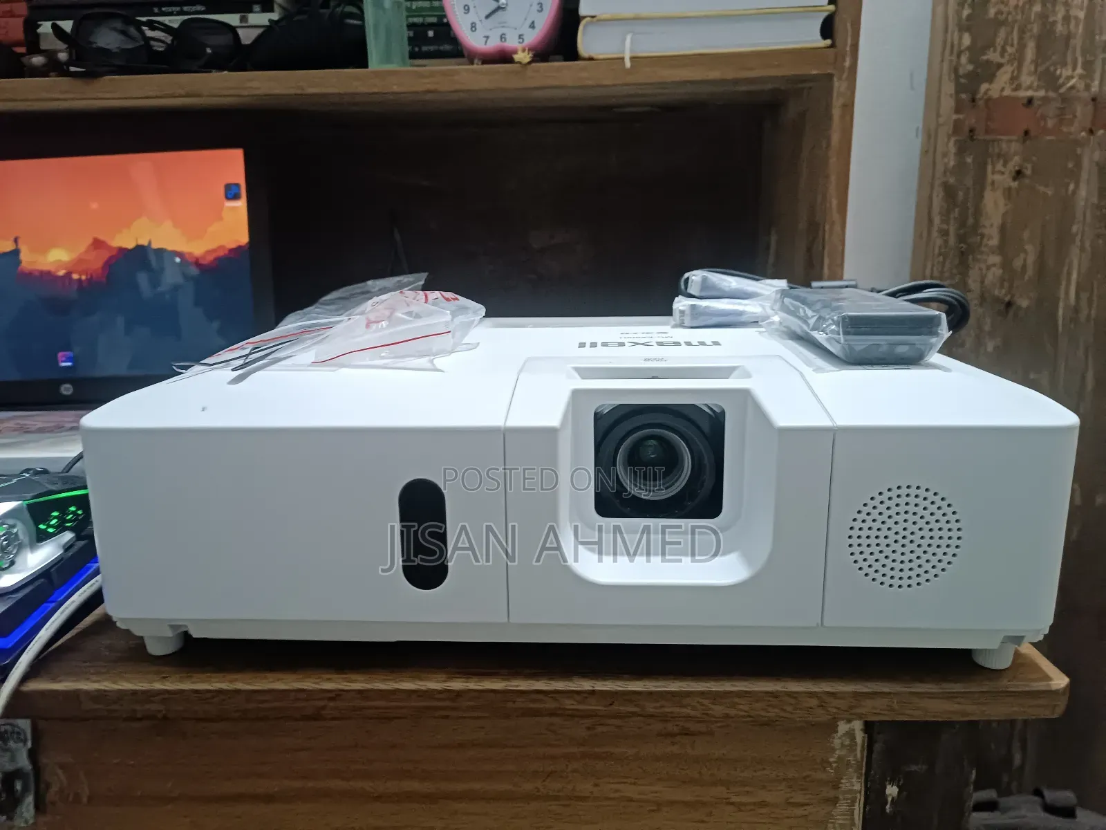 Maxell Mc-Ex5001 (5200 Lumens)