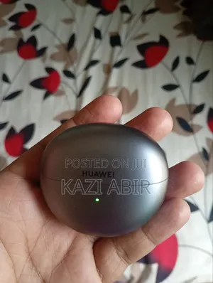 Huawei Freeclip