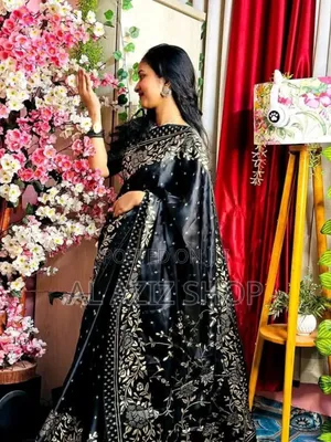 Japani Silk Saree With Blouse Piece