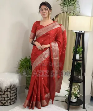 Japani Silk Saree With Blouse Piece
