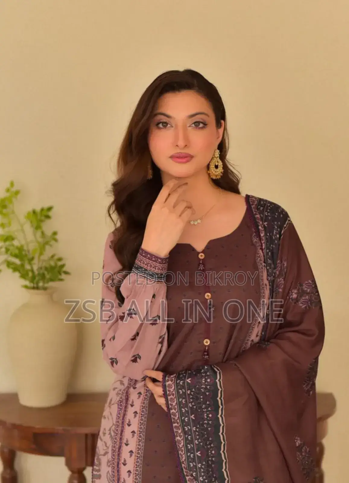 Readymade Three Piece with Digital Print and Lace Work Design