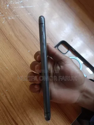 Apple iPhone 11 128 GB Black
