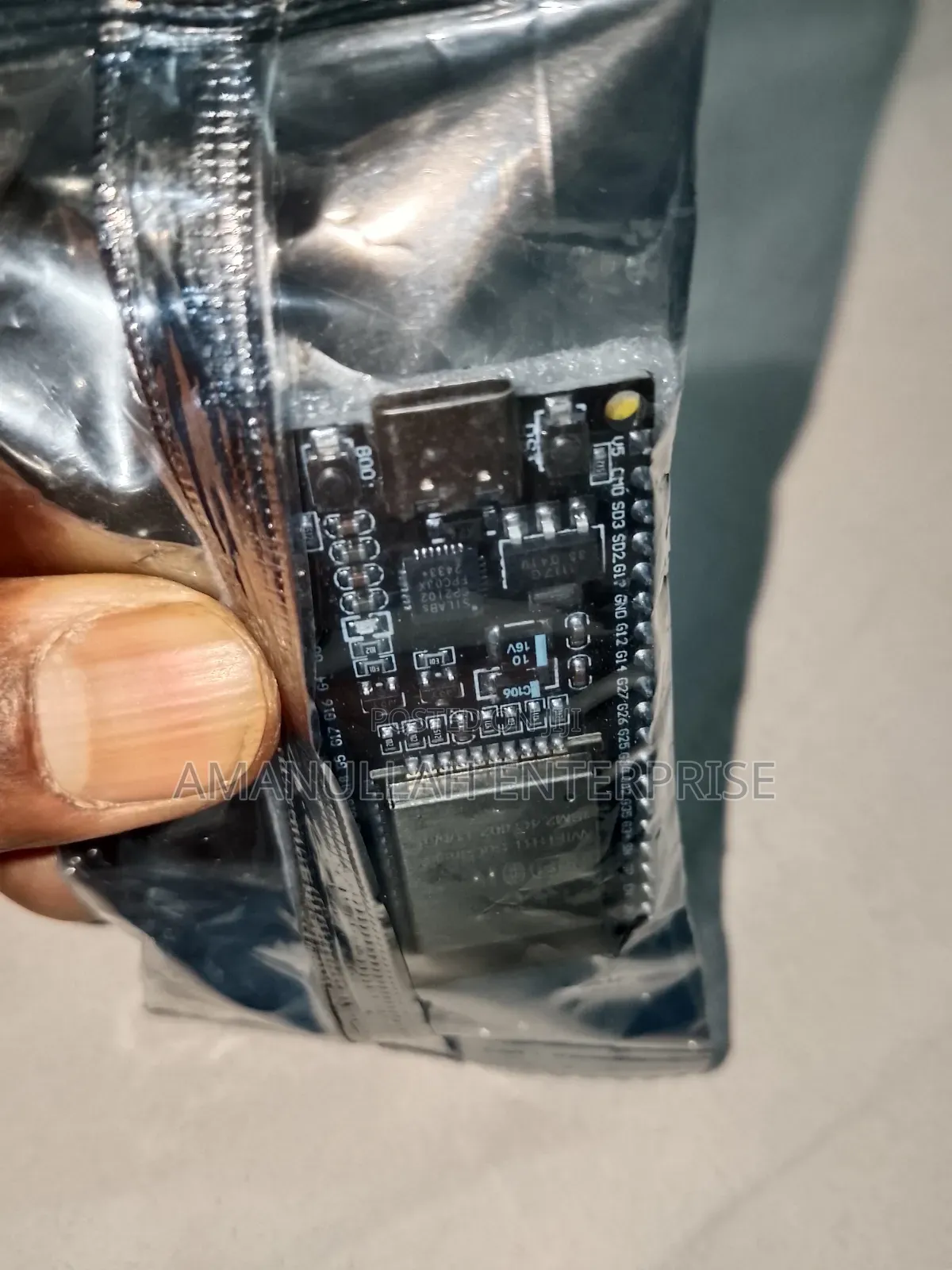 ইএসপি৩২ (ESP32) ডেভেলপমেন্ট বোর্ড – ডুয়াল কোর ওয়াইফাই + ব্লুটুথ মাইক্রোকন্ট্রোলার।