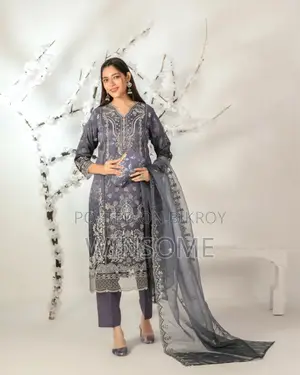 Luxury Organza Pakistani Four Pieces