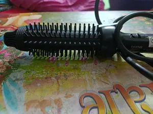 হেয়ার স্ট্রেইটনার ও কার্লার কম্বো