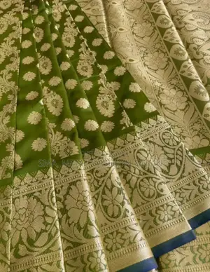 সফট সিল্ক কাতান শাড়ি