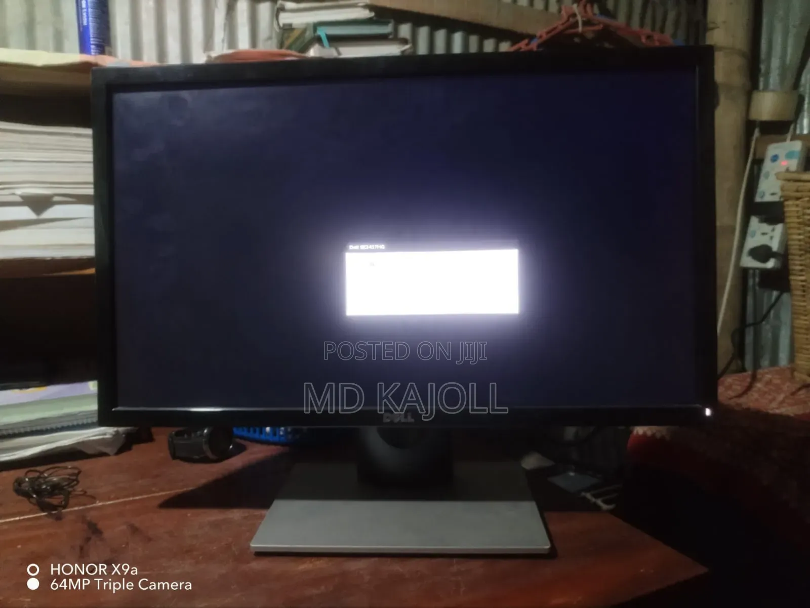Monitor Sale Post