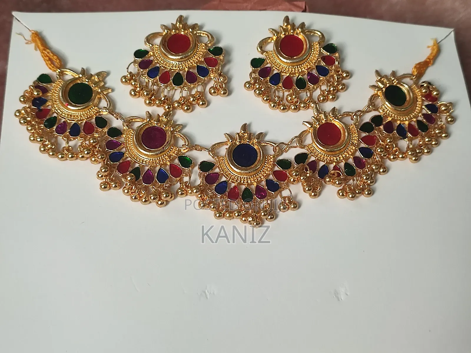 Golden Polki Choker Set, Vibrant Kundan Stones Glowing In Sunlight