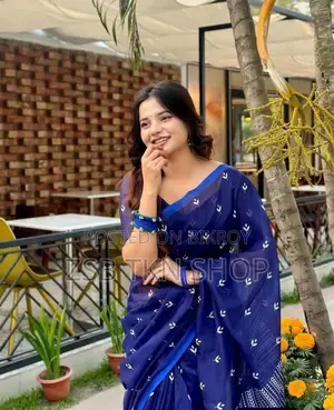 Matching Blouse Piece Included with Saree