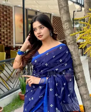 শাড়ির সাথে সম্পূর্ণ ম্যাচিং ব্লাউজ পিস সংযুক্ত থাকবে