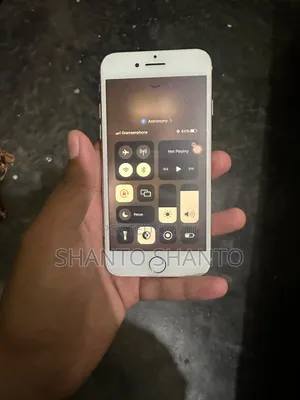 Apple iPhone 8 64 GB White