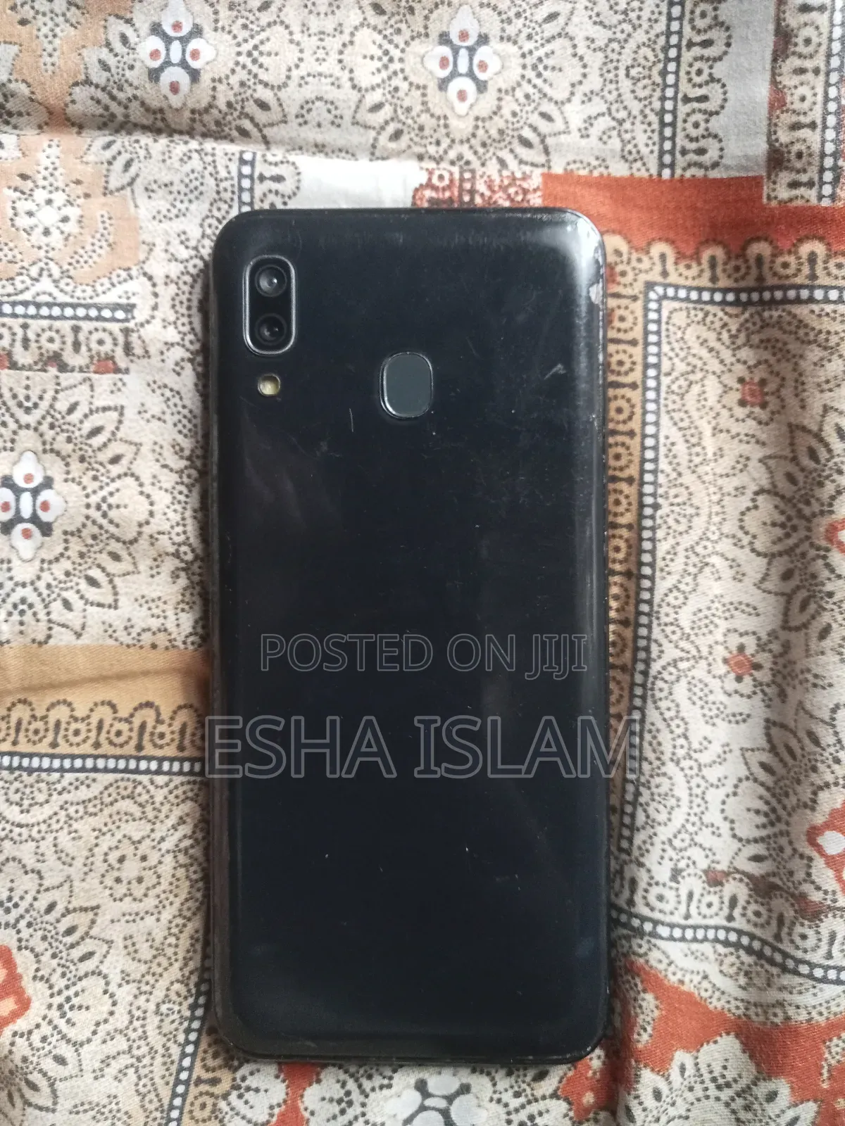 Samsung Galaxy A30 64 GB Black